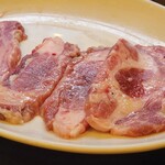 ホルモン焼肉 ばぶ - タン下(この倍ありました)