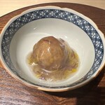 赤坂 鮨大谷 - 地鶏とポルチーニ茸、蓮根饅頭の菊花椀