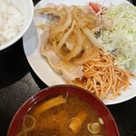 飲食笑商何屋ねこ膳 - 