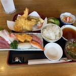 お食事処 名代亭 - 