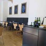 ラ・ボンヌターブル - ホワイトとブラウンを基調とした温かみある空間2