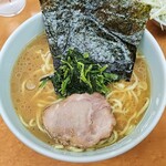 町田家 - ラーメン 並