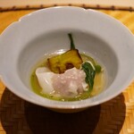 炎水 - ●炊き合わせ
      銀の鴨もも肉ワンタン（青森 バルバリー種）、京都賀茂茄子