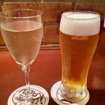 旬菜食卓 びすとろ KAZU - 白ワイン　生ビール