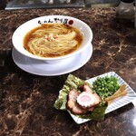 自家製麺 ら～めん かり屋 - 