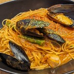 ビバパスタ - ムール貝がゴロゴロ♪