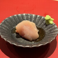 備長炭焼鳥 鳥しげ - ムネ肉の漬け