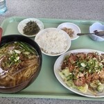 味鮮 - 油淋鶏がメイン