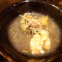 日本料理 山崎 - イセエビの芽シソ汁。複合された美味しさ。