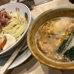 つけめん金龍 - 