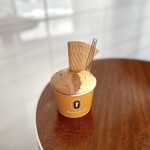 マリオ ジェラテリア - プレミアムグリーンピスタチオと
プレミアムチョコレート