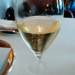 トゥールダルジャン - 食前酒シャンパン