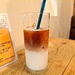 レ・グラン・ザルブル - ⚫アイスカフェラテ