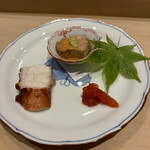 北の華 はやし - タコ、あん肝、チップの卵　珍味ですな