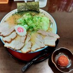 寅真らーめん - 辛味噌半チャーシューメン　1030円