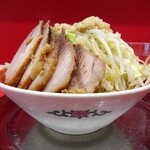 ラーメン タロー 五反田の陣 - 小ラーメン豚入り1,000円（野菜、アブラ、削り節）
