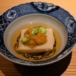 好日 - 無添加雲丹。なめらか食感の胡麻豆腐