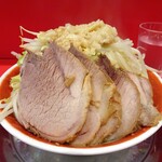 ラーメン タロー 五反田の陣 - 小ラーメン豚入り1,000円（野菜、アブラ、削り節）