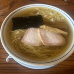 きく屋 - 初めての「大盛り」仕様の中華そば。