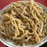 ラーメン もっけだの - 『汁なしニンニク野菜マシマシ』の天地返し