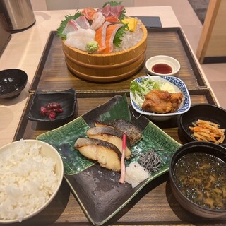 築地食堂源ちゃん_0