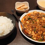 四川料理 龍の子 - 麻婆豆腐