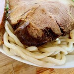 麺屋　たか - モチモチ麺（太麺）