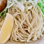 麺屋　たか - 細麺ストレート