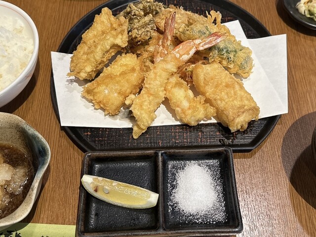 Shokutsu Dokoro Tempura Tensho photo 3