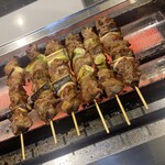 豚正 - カシラ串