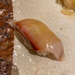 銀座 久兵衛 - カンパチ