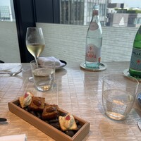 ベージュ アラン・デュカス 東京 - 