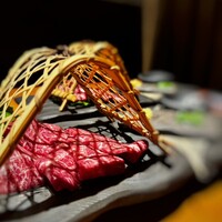 吟味屋 北浜店 - ほほ肉のお刺身 ¥1860