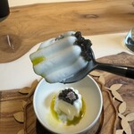 TOEDA - 北海道産カマンベールを使ったババロア、キャビア乗せ