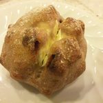 ル　ペトラン - 2014.3. クルミレーズンクリームチーズ（￥230）