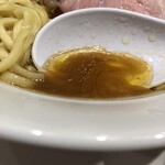 とんこつ みうら - 創業当時も分厚い豚骨スープ！