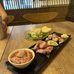 呑達磨 - 鳥刺し3種