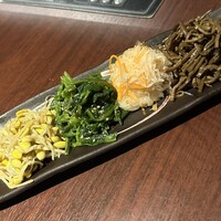 肉匠 牛虎 西中島店 - 