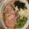 鳥取牛骨拉麺 八起