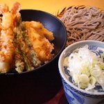 高田屋 岡山駅前店 - 天丼とそばのセット