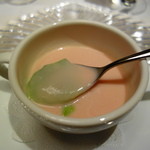 レストラン・セン - 桜色のカリフラワースープと、大葉のフラン