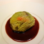 レストラン・セン - チリメンキャベツで包んだ、モチ豚の赤ワイン煮込み