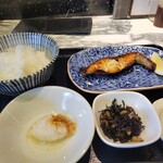 炭火魚 旬彩料理 坂本 - 