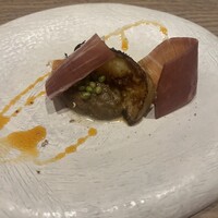 RESTAURANT SALT - 