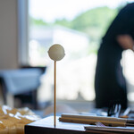 プレゼンテ スギ - 2024.7 アイスキャンディー（フレッシュな山椒の実とホエー）