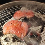 炭火燒肉 伏見屋 飛騨牛別邸 - 