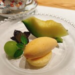 肉割烹 岡田前 - 