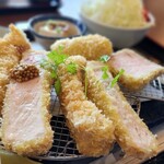 山ぼたん - トロロース・芯ロース・ヒレ三兄弟