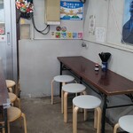 日の出製麺所 - 内観