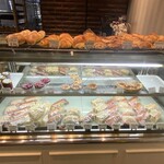 ブランジュリー パリの空の下 - 